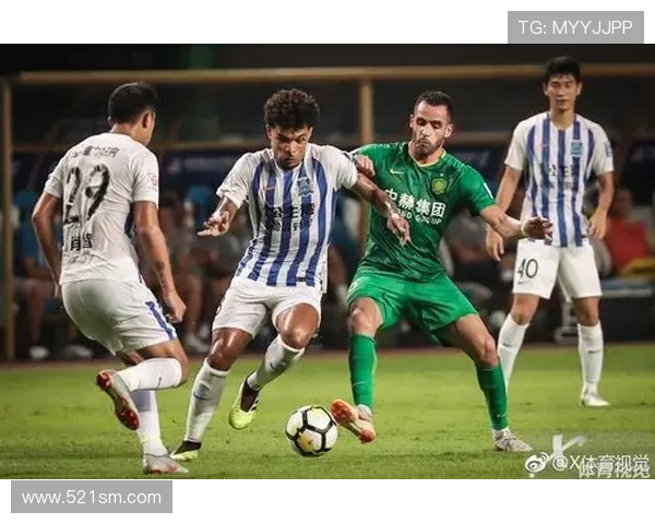 阿足协宣称门票售罄 实际空位明显